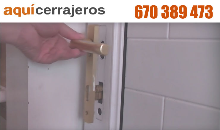 cerrajeros-quart-de-poblet-cambiando-cerradura